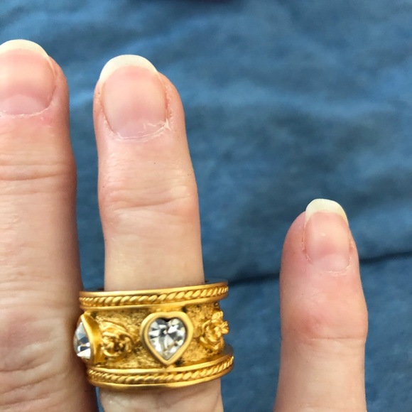 Ring - Picture 3 of 3